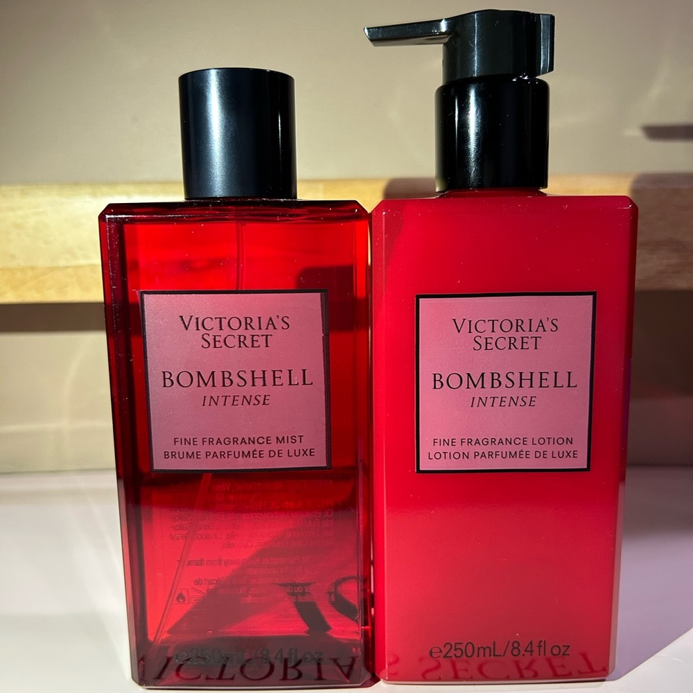 Victoria Secret Bombshell Intense Set